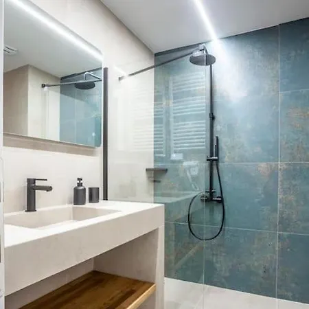 Fsn Lofts 303 /2bed / 5p דירה